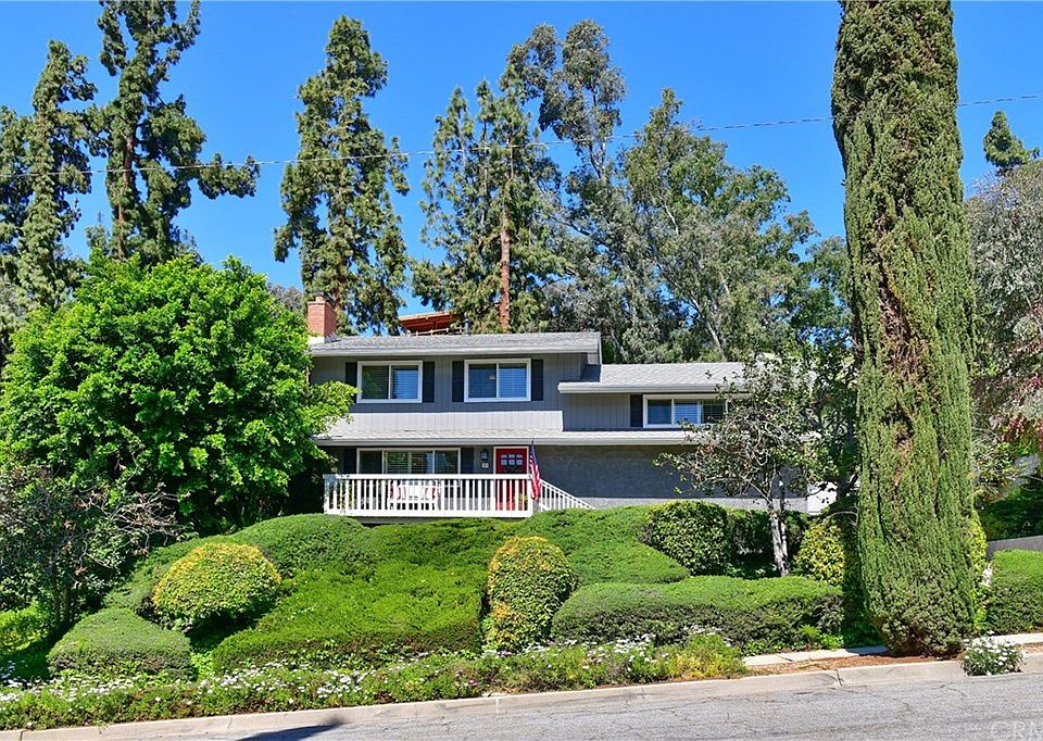 1st image of 735 Parkbrook Ln