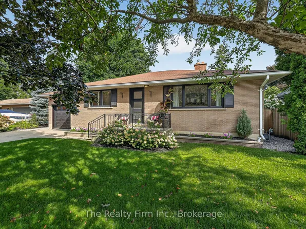 288 Main St W, Norwich, ON N0J 1R0