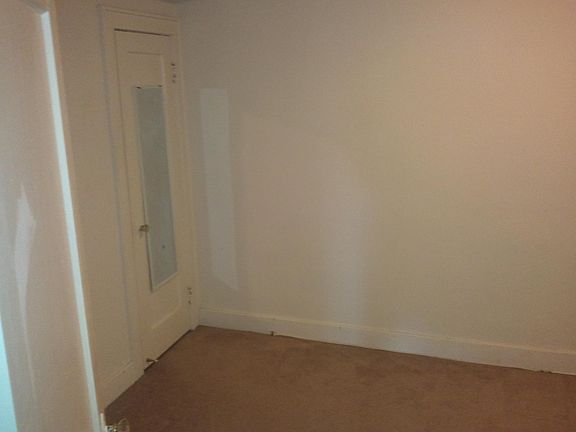 2nd image of 34 Glenwood St APT 3
