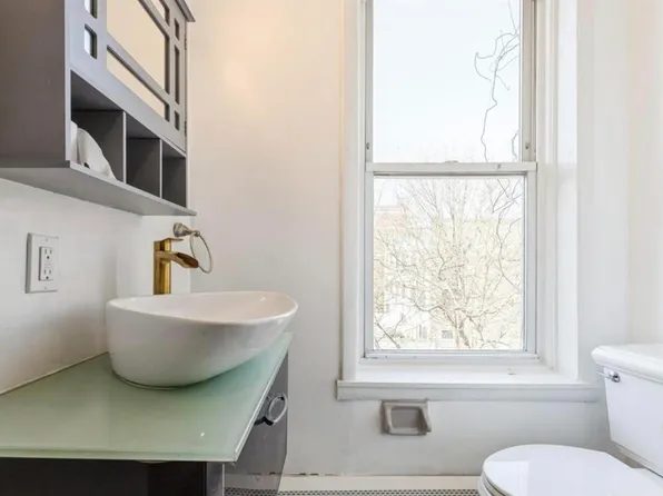 291 Forrest Street image 6 of 16