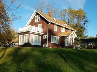 310 N Garfield Ave, Mundelein, IL