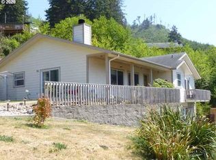 29222 Skunk Run Rd, Gold Beach, OR 97444