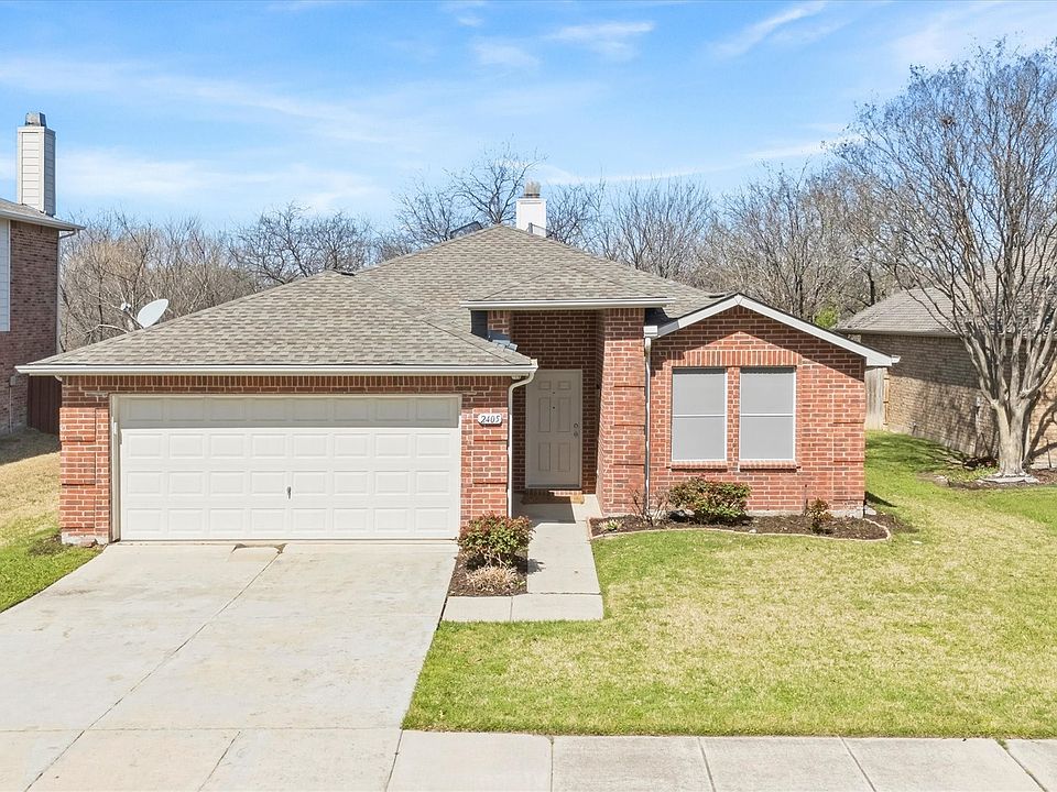 1st image of 2405 Spruce Ct