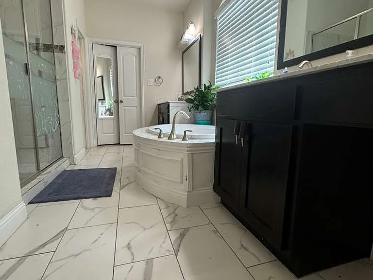 master restroom