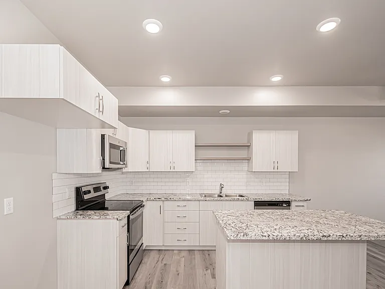 359 N 3 W #701 — Photo 20