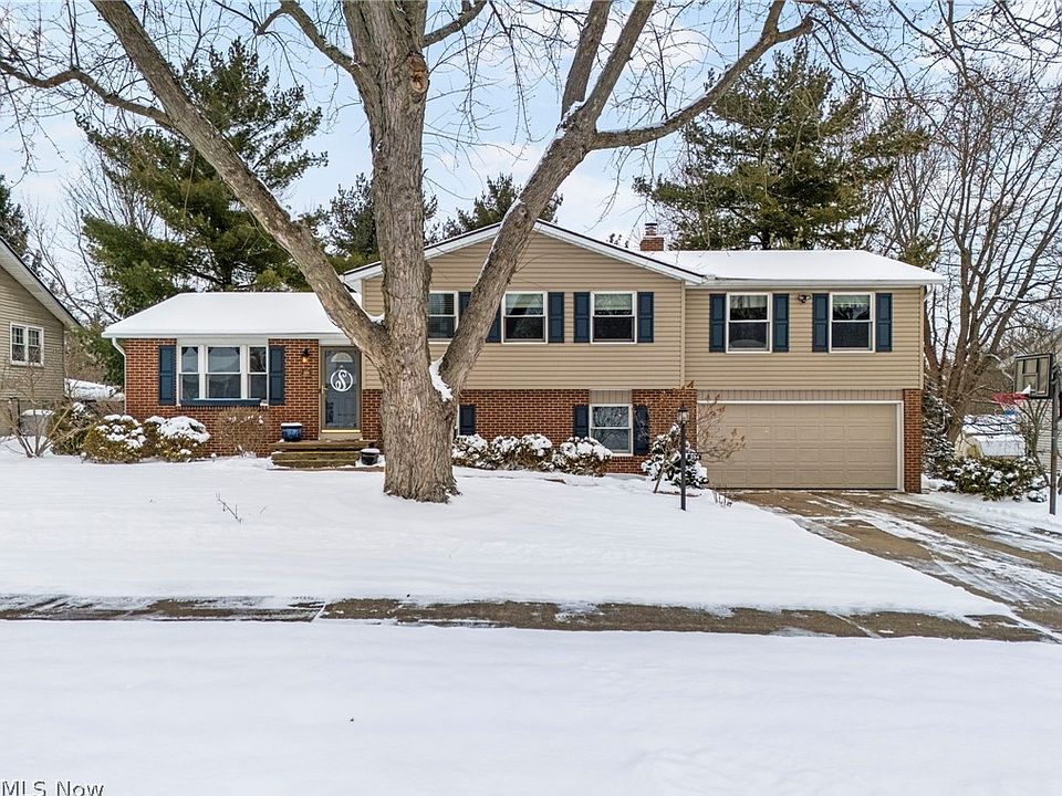 1st image of 594 Dirlam Ln