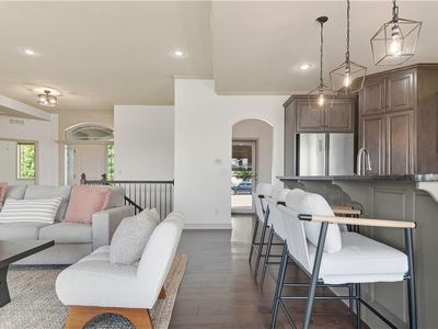 2341 SW River Trail Rd, Lees Summit, MO, 64082