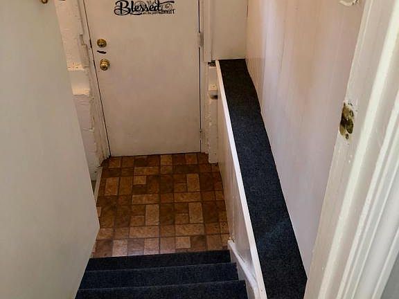 5th image of 4636 Pearl Ave