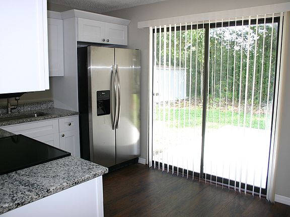 4th image of 7259 Onyx Dr N