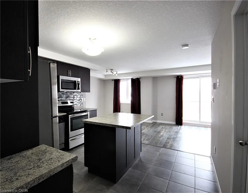 2 bed, 1.5 bath, 837 sqft, $2,200 — Photo 4