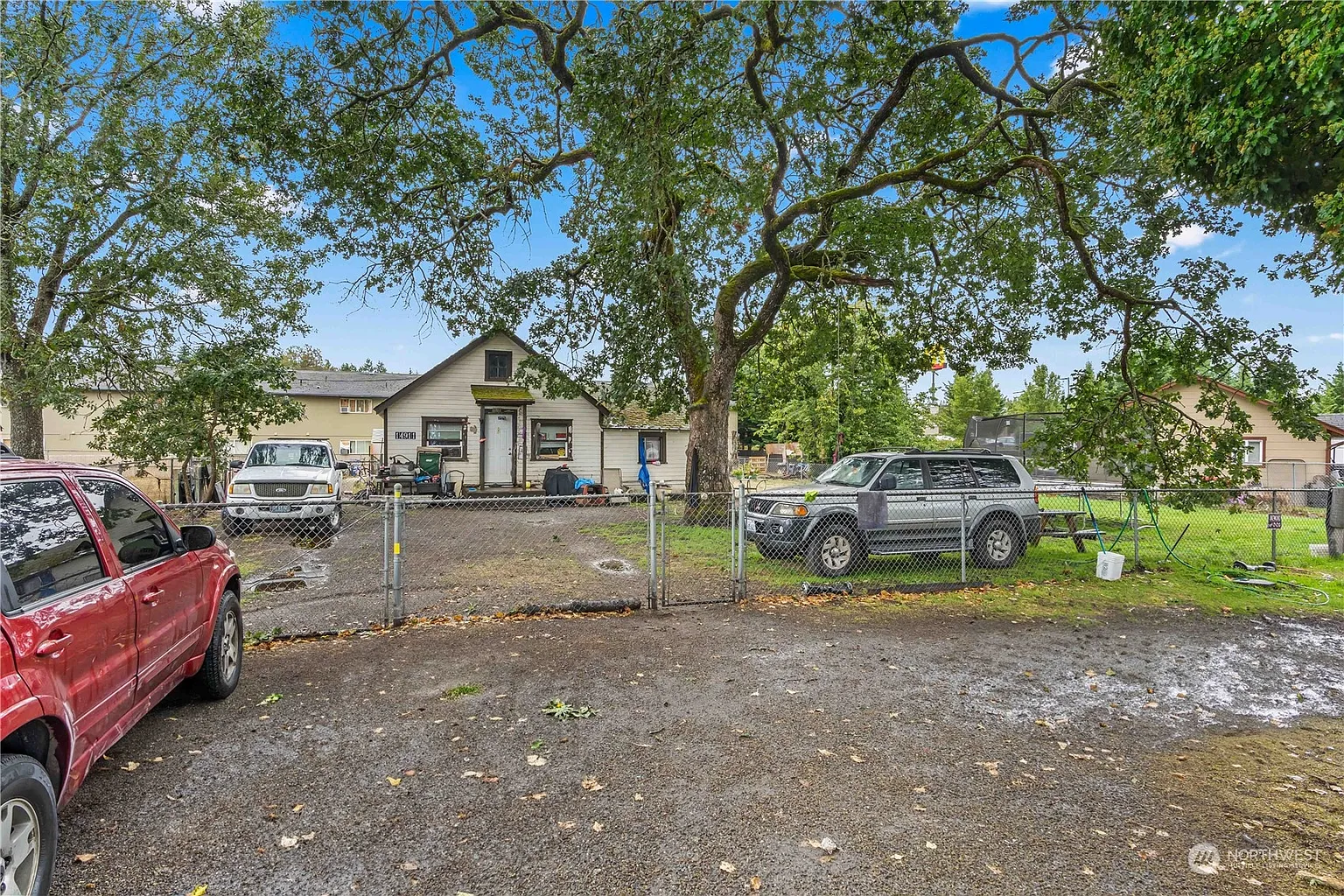 14911 Washington Avenue SW photo 1