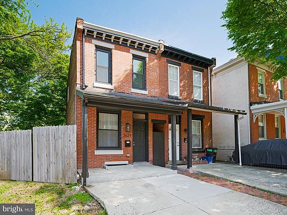 3rd image of 3627 Haywood St