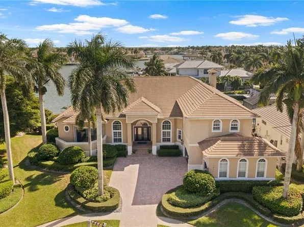 1411 Forrest Ct, Marco Island, FL 34145