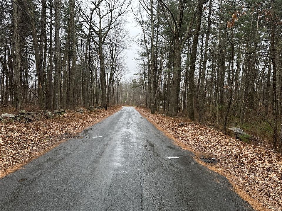 2nd image of 2 Rhodes Rd