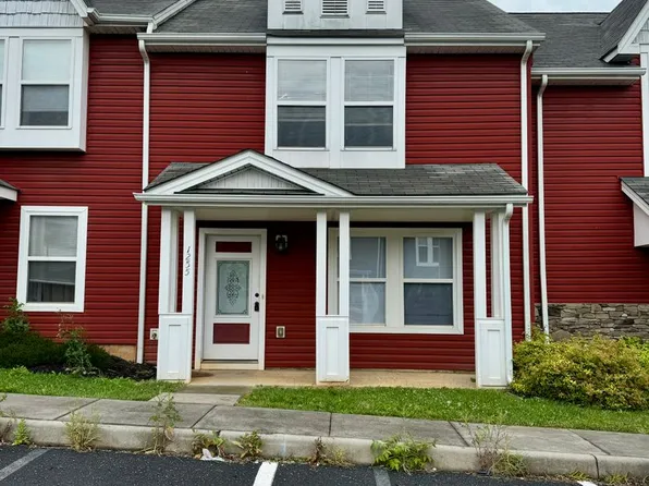 1255 Poets Ct, Harrisonburg, VA 22802