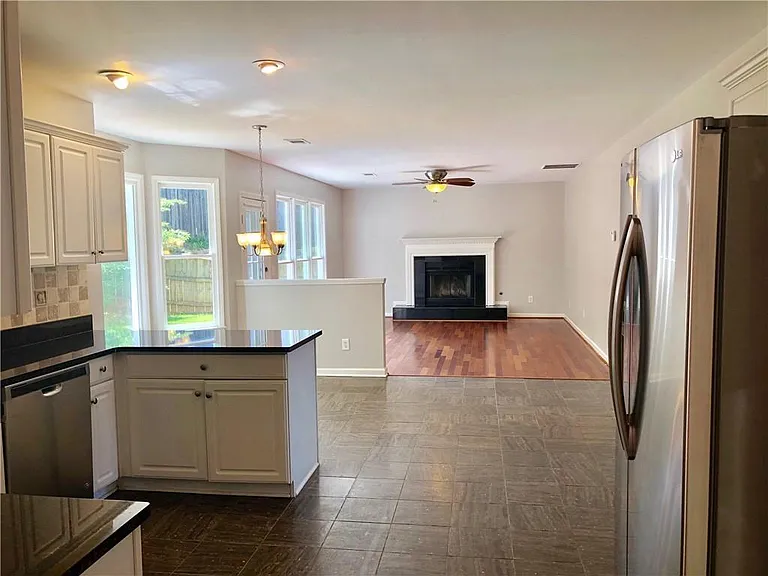 2102 Chatou Pl NW — Photo 8