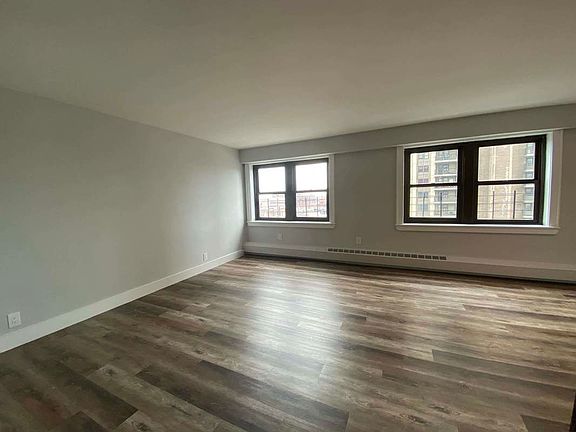 3rd image of 260 Audubon Ave APT 26G