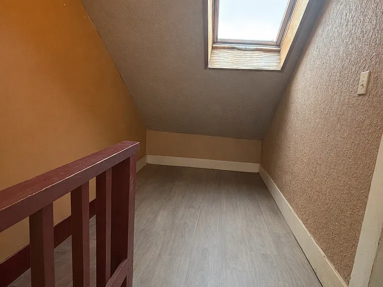 64 Elm St #2 — Photo 18