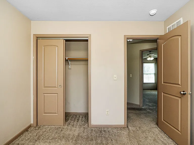 2505 Sawmill Rd — Photo 18