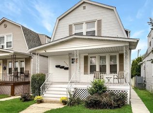 5723 N Austin Ave #G, Chicago, IL 60646