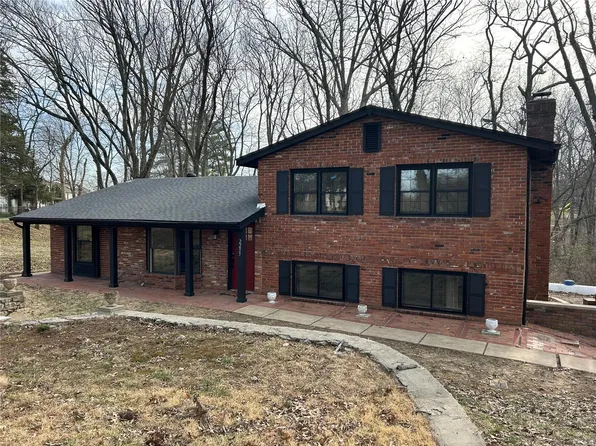 2255 Branch Rd, Fenton, MO 63026