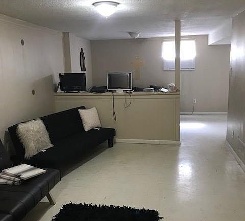 3rd image of 480 Lula Dr