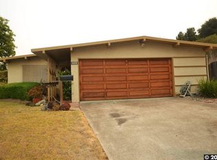 1115 McDonald Dr, Pinole, CA 94564