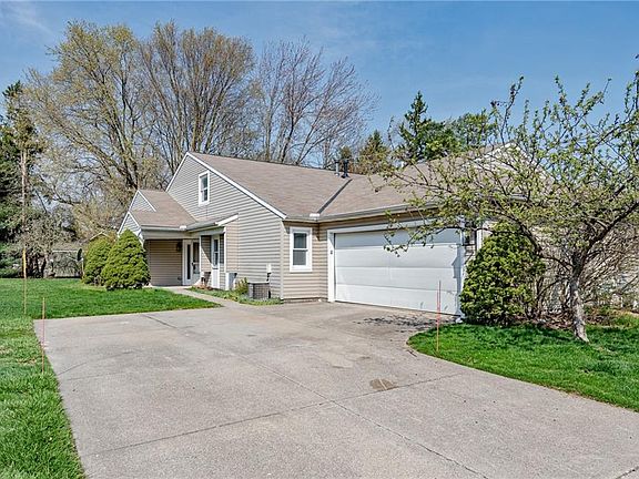 5th image of 146 Marian Ln
