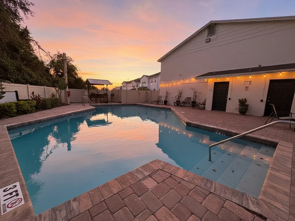 Sun Bay Palms at South Tampa