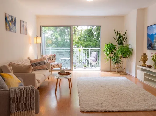 11435 Moorpark St, Studio City, CA 91602