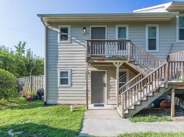 1513 E Franklin St #F-125, Chapel Hill, NC 27514