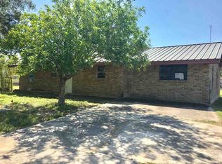 1412 Roma Ave, Zapata, TX 78076