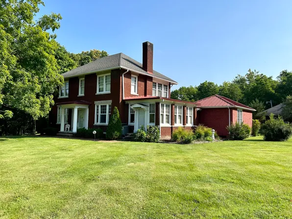 764 Big Hill Rd, Berea, KY 40403