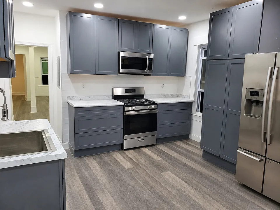 19 Court St #2