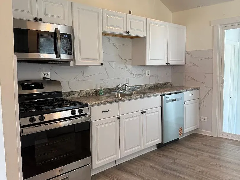 5107 Willow Ln — Photo 9