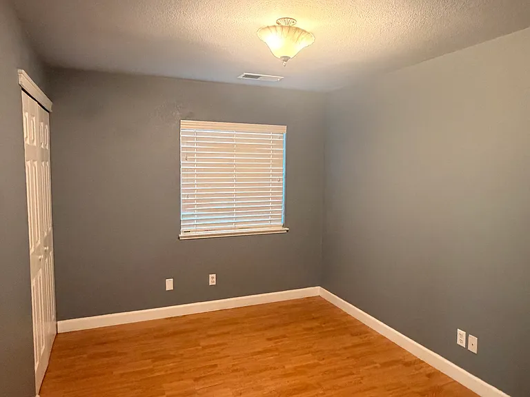 3181 Calzar Dr — Photo 13