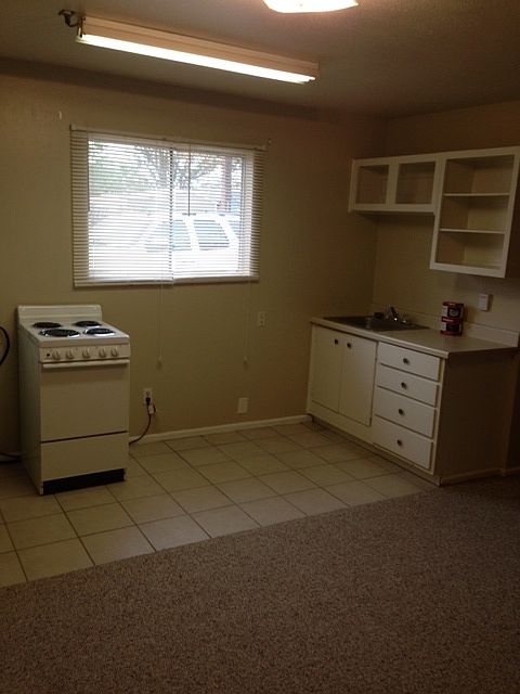 2nd image of 3315 31st St #2