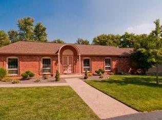 10677 Spoede View Ct, Saint Louis, MO 63141
