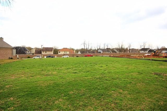 1st image of 1033 Corinthian Ct