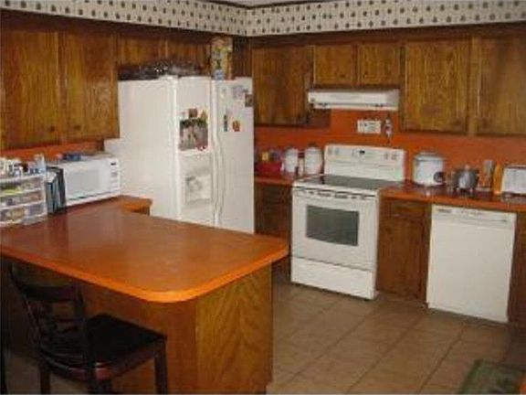 5th image of 8801 Bayonne Dr