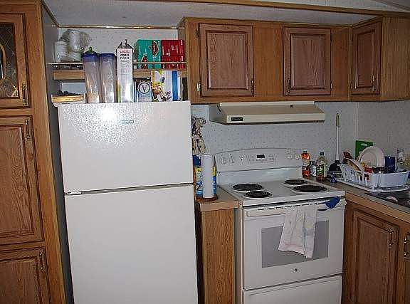 2nd image of 214 Dixie Cir