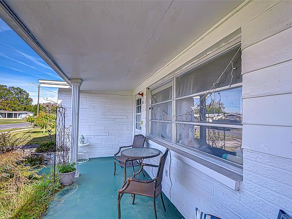 2nd image of 2128 Shannon Dr