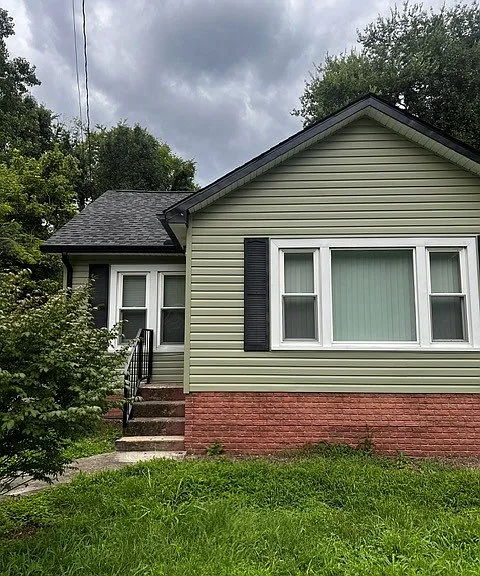 517 S Murray St — Photo 2