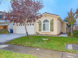663 Chandon Dr, Merced, CA