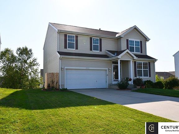 4th image of 2313 S Mineral Dr