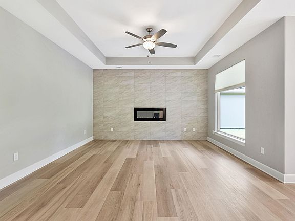 5th image of 4931 N Prestwick Ave