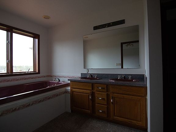4th image of 1267 Winchester Dr NE