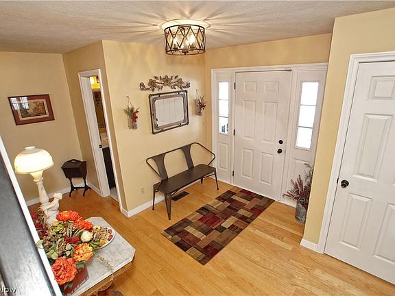 2nd image of 14766 Aspen Hills Ln