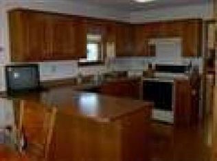 51 SE 901st Rd, Clinton, MO 64735