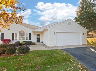 502 Carriage Dr, Tecumseh, MI 49286